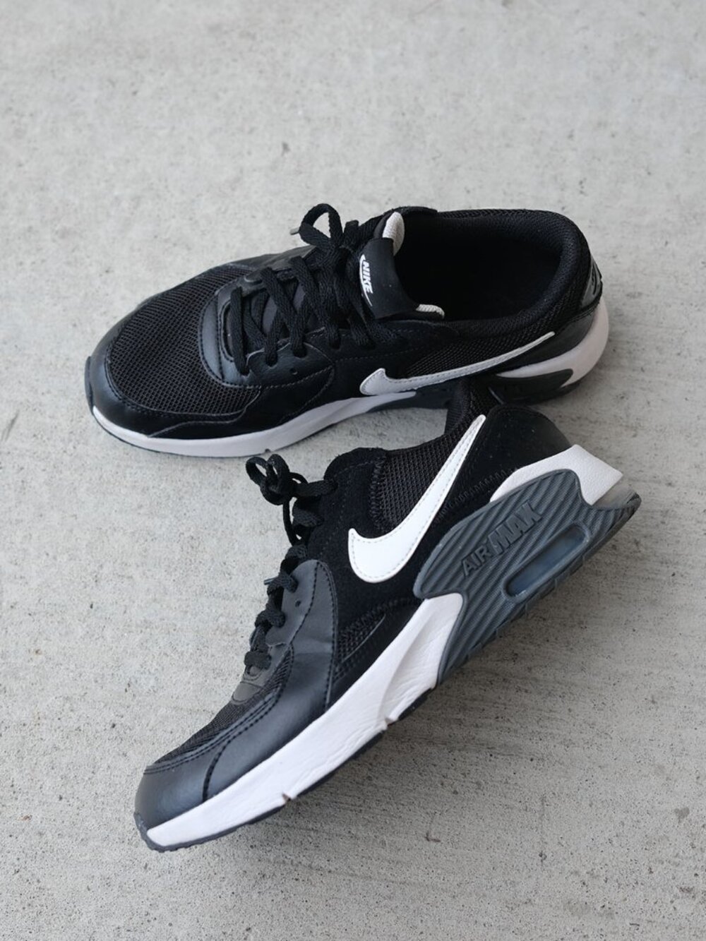 Nike Air Max Excee Black/White-Dark Grey 7.5 W EUC